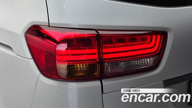Kia Canival 2018 — photo 9