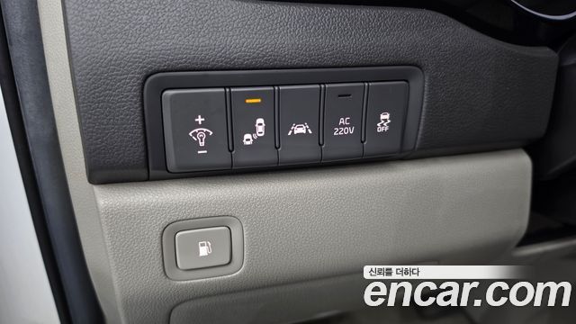 Kia Canival 2018 — photo 27