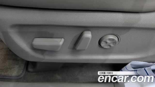 Kia Canival 2018 — photo 31