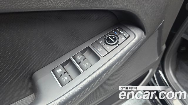 Hyundai Genesis 2015 — photo 14