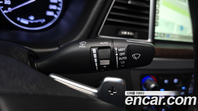 Hyundai Genesis 2015 — photo 16
