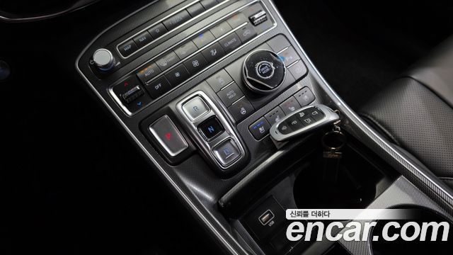 Hyundai Santafe 2021 — photo 9