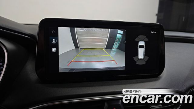 Hyundai Santafe 2021 — photo 16