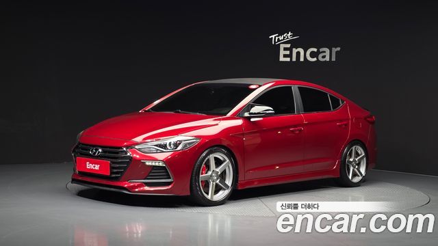 Hyundai AVANTE 2017 — photo 1