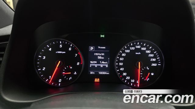 Hyundai AVANTE 2017 — photo 8