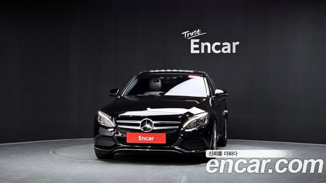 Mercedes-Benz C-Class 2017 — photo 3
