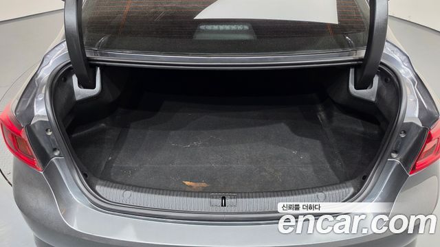 Renault Korea SM6 2019 — photo 23