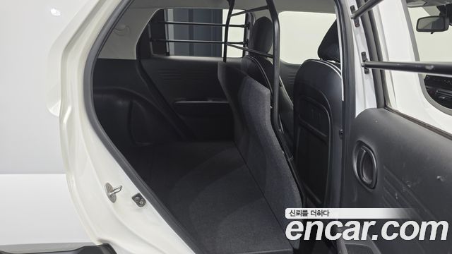 Hyundai Casper 2023 — photo 17