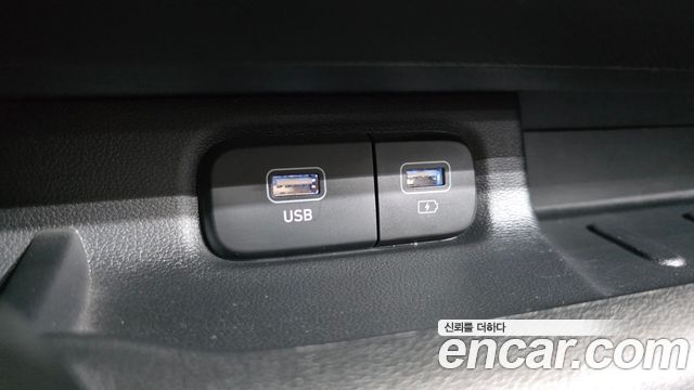 Hyundai Casper 2023 — photo 19