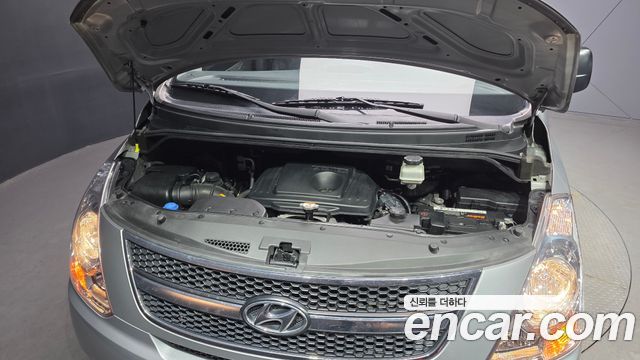 Hyundai Starex 2016 — photo 6