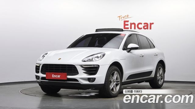 Porsche Macan 2018 — photo 1