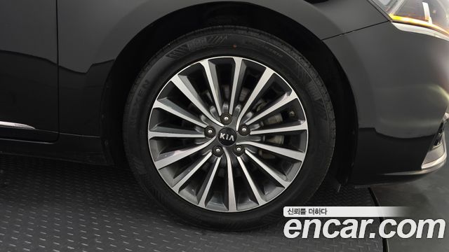 Kia K7 2017 — photo 5