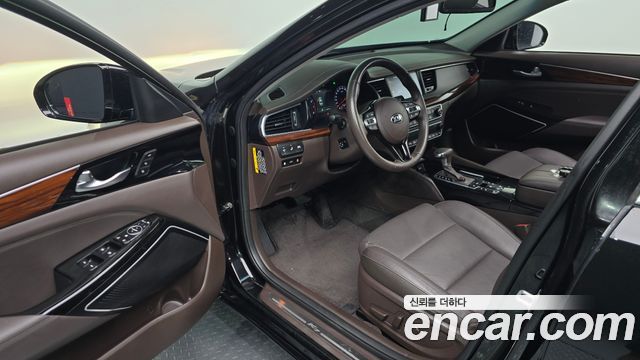 Kia K7 2017 — photo 13