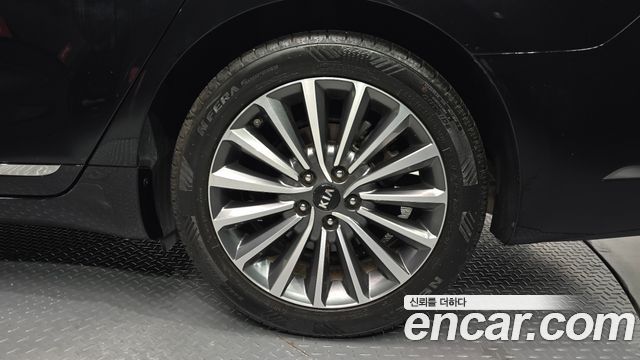 Kia K7 2017 — photo 7