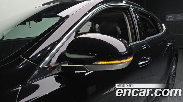 Kia K7 2017 — photo 33