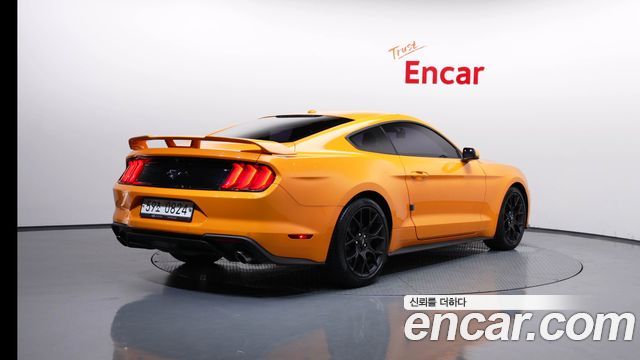 Ford Mustang 2019 — photo 2