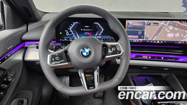 BMW 5-Series 2025 — photo 19