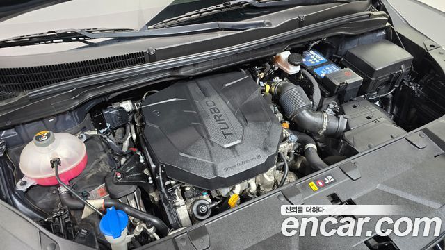 Kia Canival 2021 — photo 6