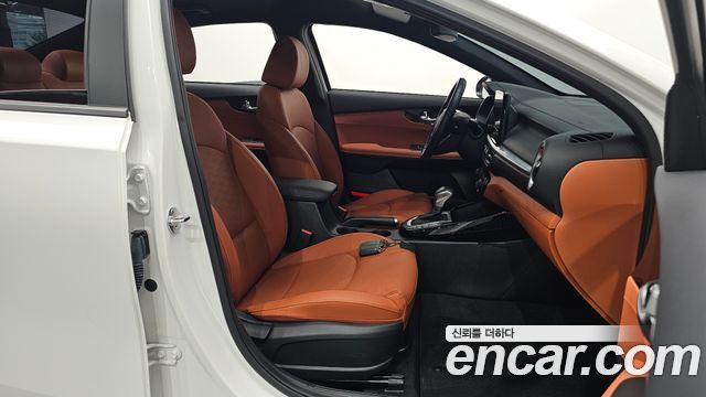 Kia K3 2024 — photo 13