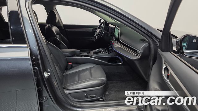 Hyundai Grandeur 2022 — photo 17