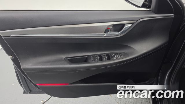Hyundai Grandeur 2022 — photo 14
