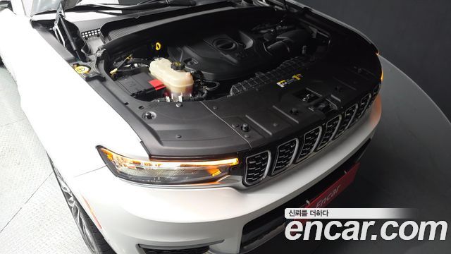Jeep Cherokee 2023 — photo 6