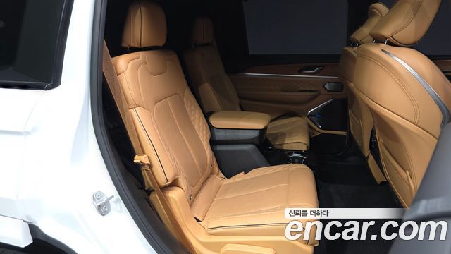 Jeep Cherokee 2023 — photo 18