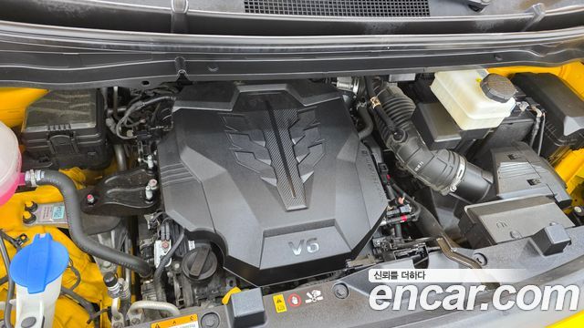 Hyundai Staria 2023 — photo 6