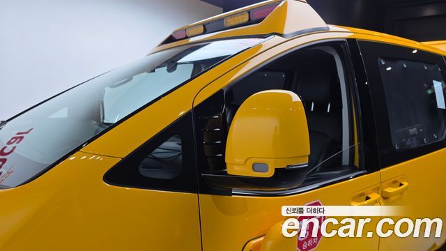 Hyundai Staria 2023 — photo 31