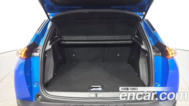 Peugeot 2008 2023 — photo 23