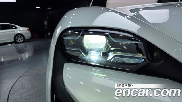 Porsche Taycan 2024 — photo 8