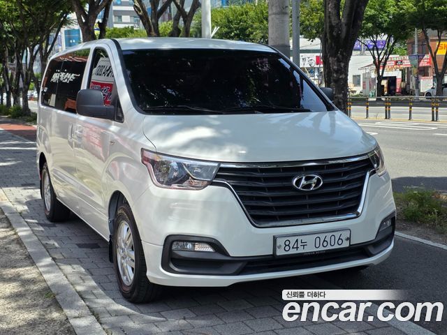 Hyundai Starex 2019 — photo 4