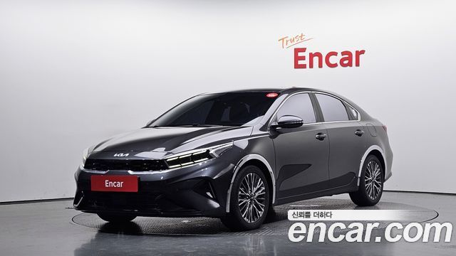 Kia K3 2022 — photo 1