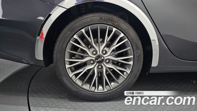 Kia K3 2022 — photo 5