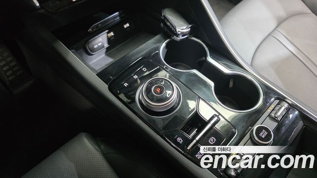 Kia K5 2020 — photo 12