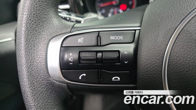 Kia K5 2020 — photo 23