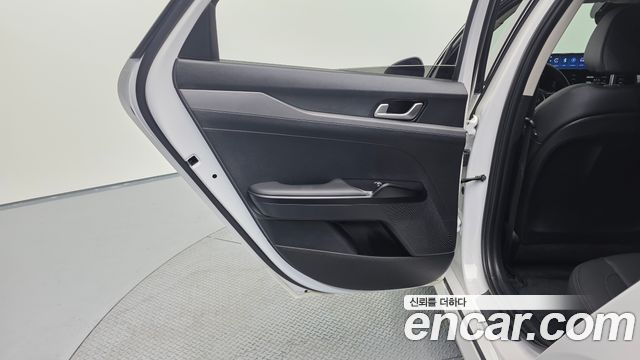 Kia K5 2020 — photo 15