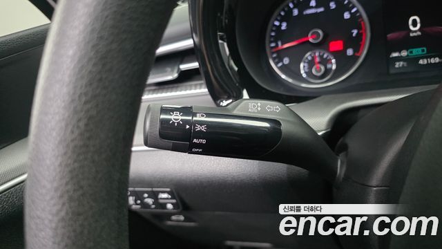 Kia K5 2020 — photo 33
