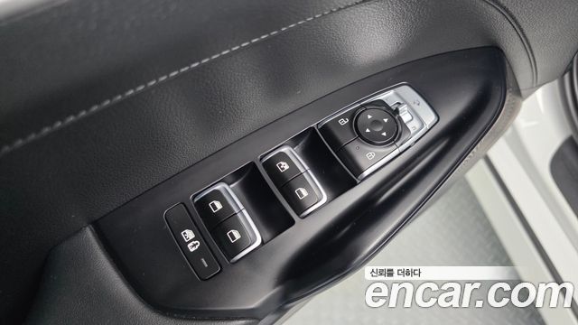 Kia K5 2020 — photo 35