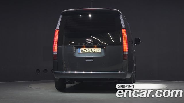 Hyundai Staria 2024 — photo 4