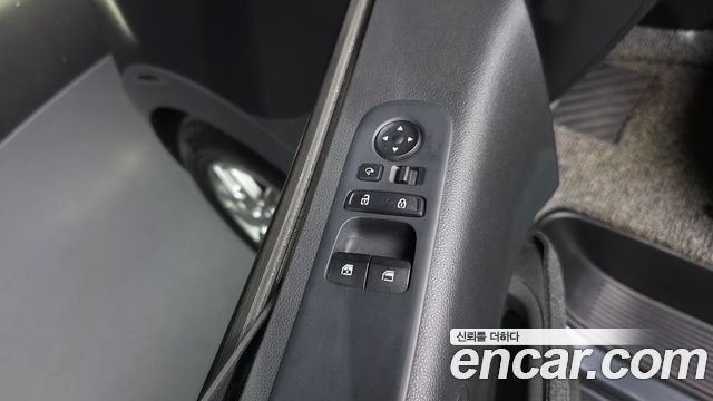 Hyundai Staria 2024 — photo 17