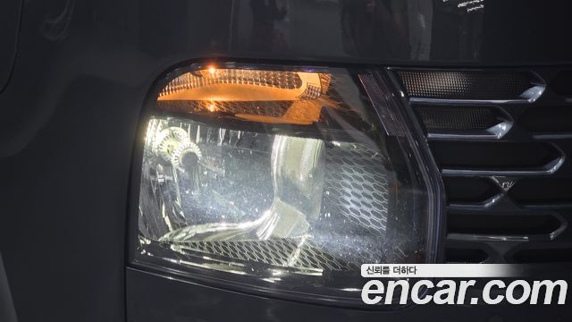 Hyundai Staria 2024 — photo 8