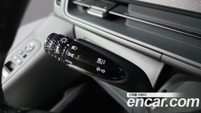 Hyundai Staria 2024 — photo 31