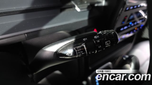 Hyundai Staria 2024 — photo 33