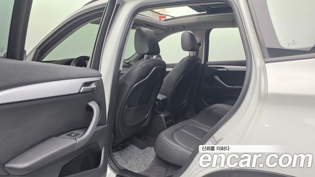 BMW X1 2019 — photo 18