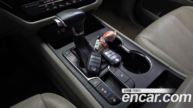 Kia Canival 2019 — photo 9