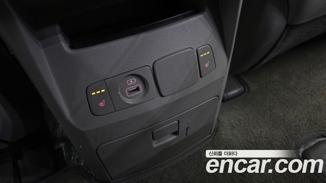 Kia Canival 2019 — photo 19
