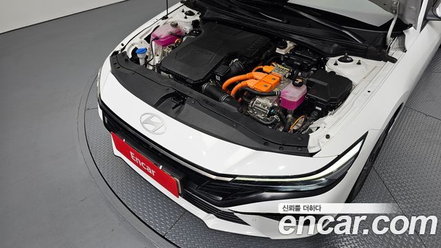 Hyundai AVANTE 2025 — photo 6