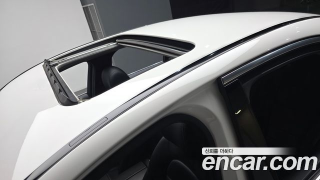 Mercedes-Benz C-Class 2019 — photo 21