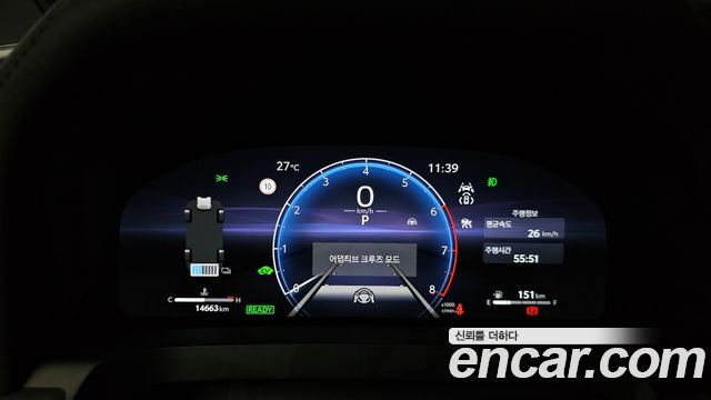 Toyota Alphard 2025 — photo 11